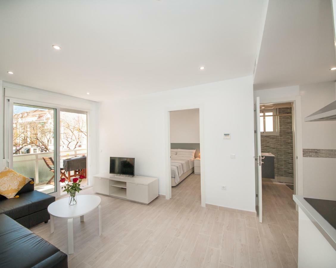 Nadine'S Place Fuengirola Luaran gambar